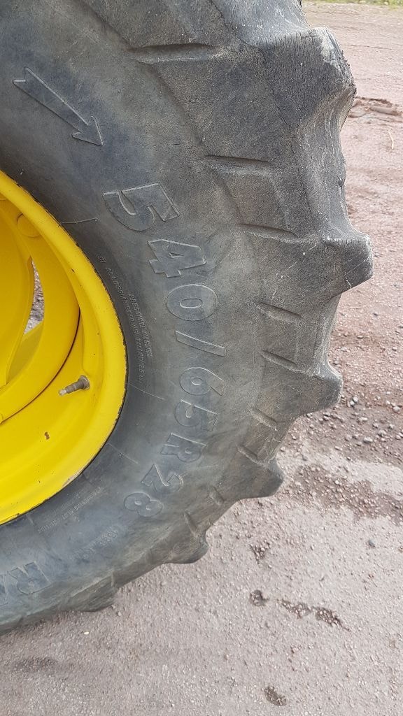 Tracteur chargeur JOHN DEERE 6810 TLS - photo slide 18