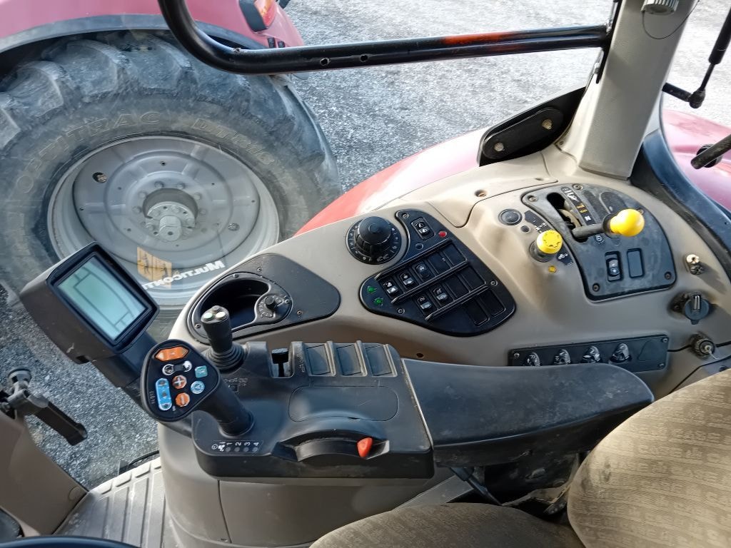 Tracteur CASE IH PUMA 155 MULTICONTROLLER - photo slide 9