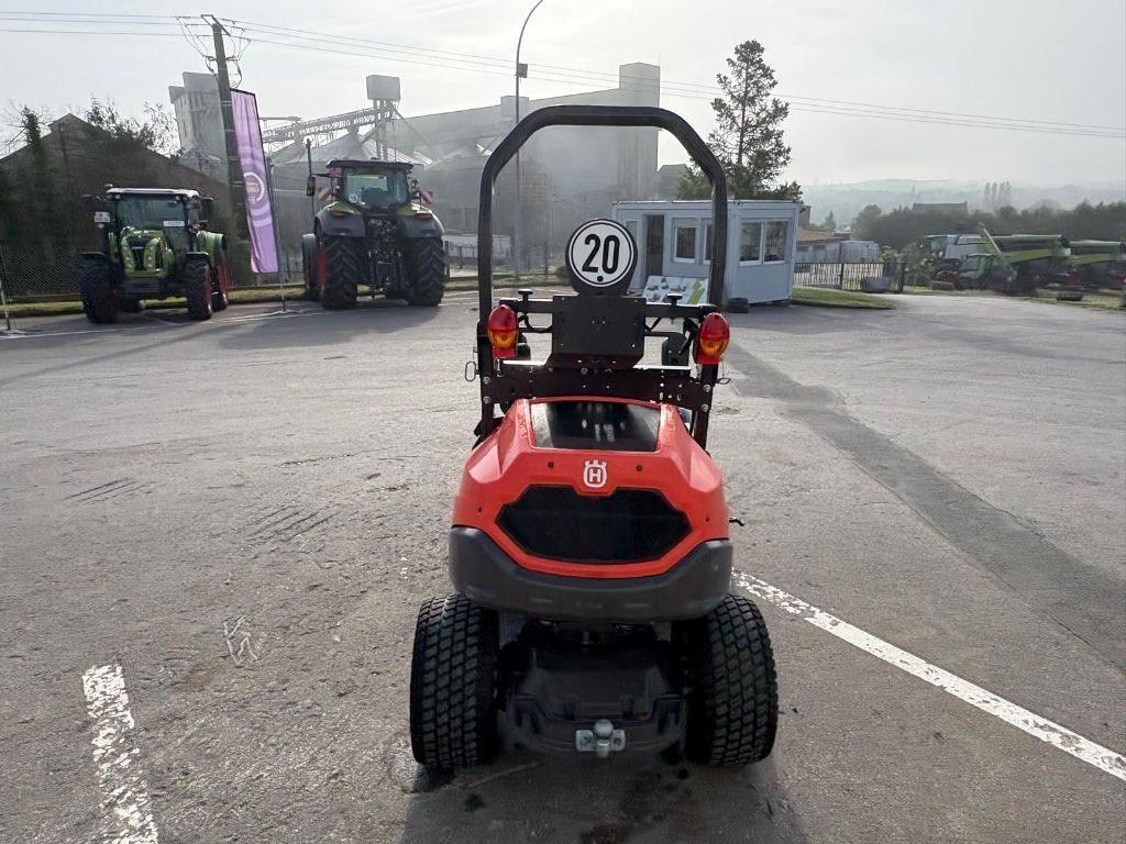 Tondeuse autoportee HUSQVARNA P 525 D - photo slide 6