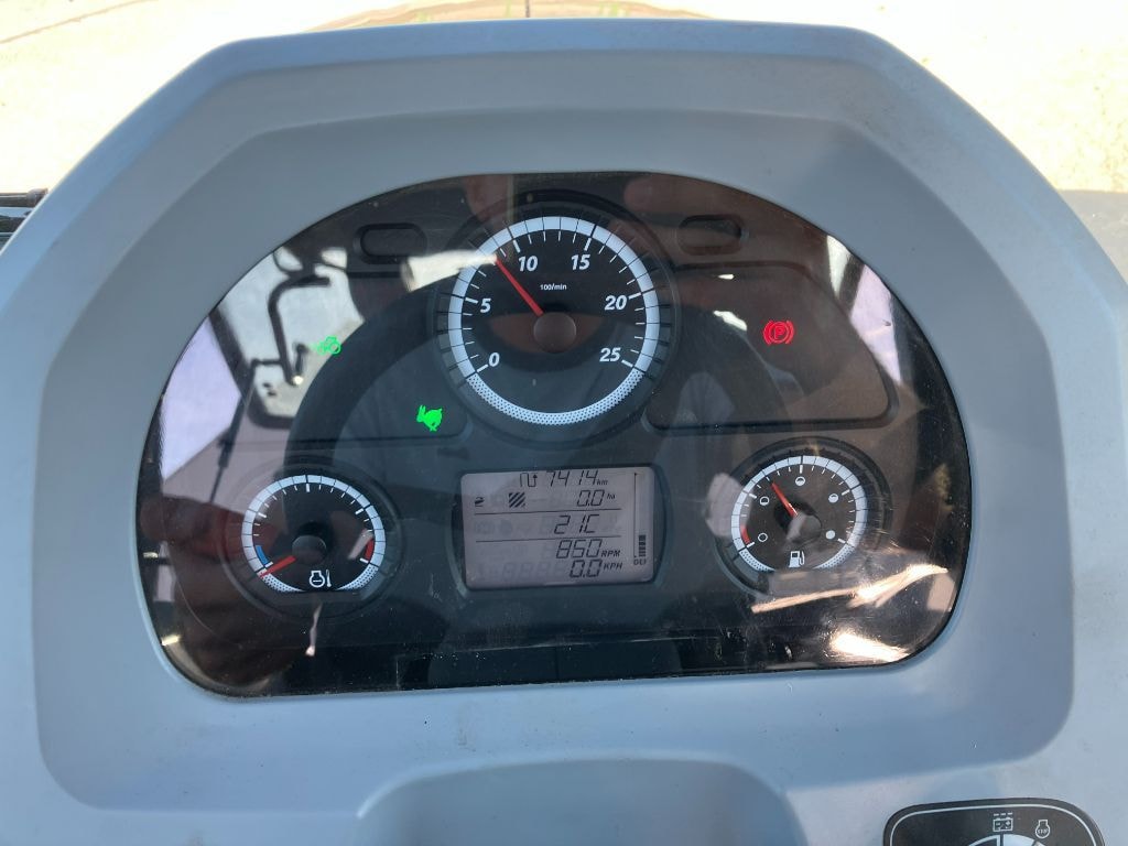 Tracteur VALTRA A95 - photo slide 30
