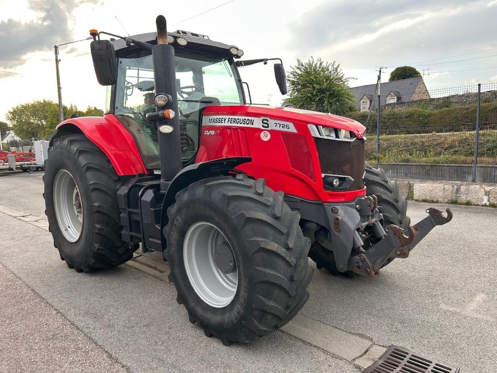 Tracteur MASSEY FERGUSON 7726S DVT - photo slide 2