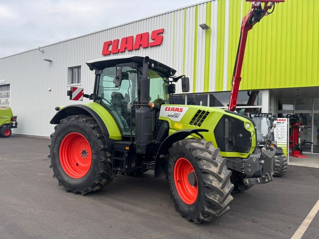 Tracteur CLAAS ARION 610  - photo slide 1