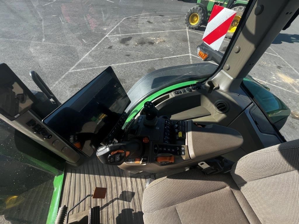 Tracteur JOHN DEERE 8R340 - photo slide 35