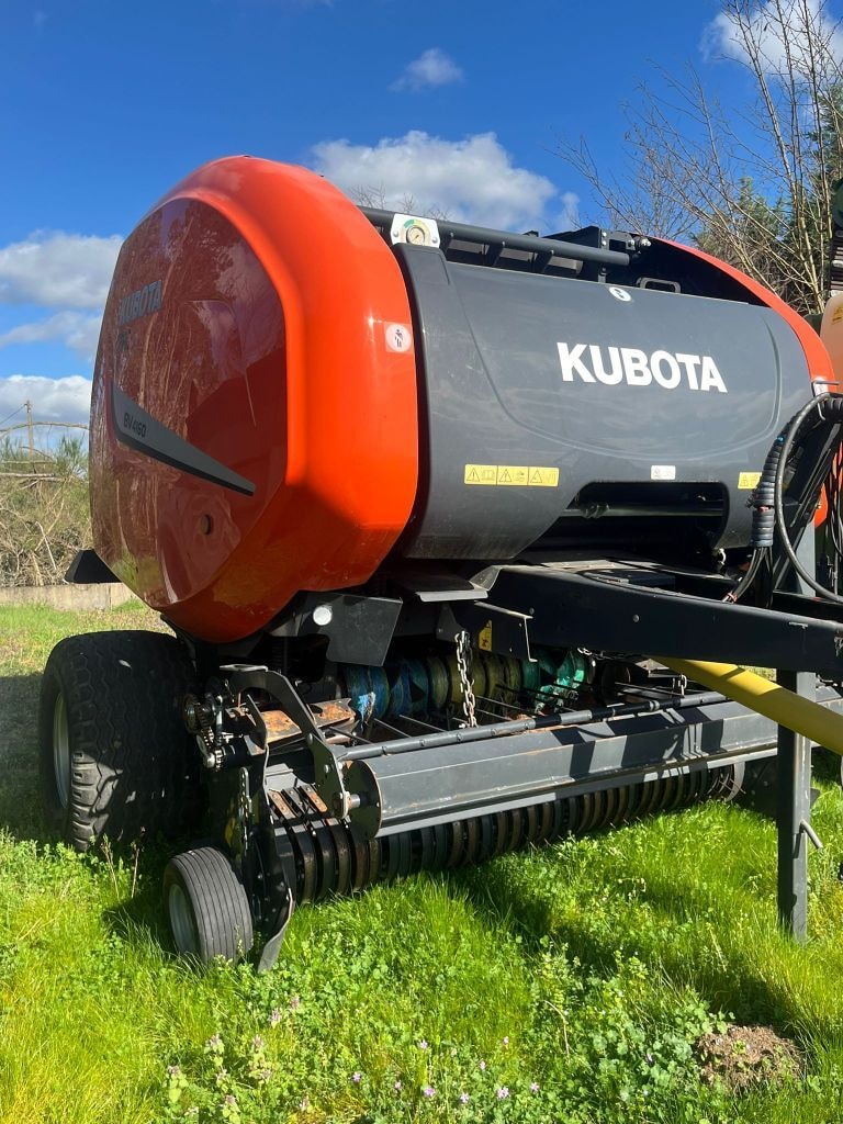 Presse balles rondes KUBOTA BV 4160RF - photo slide 6