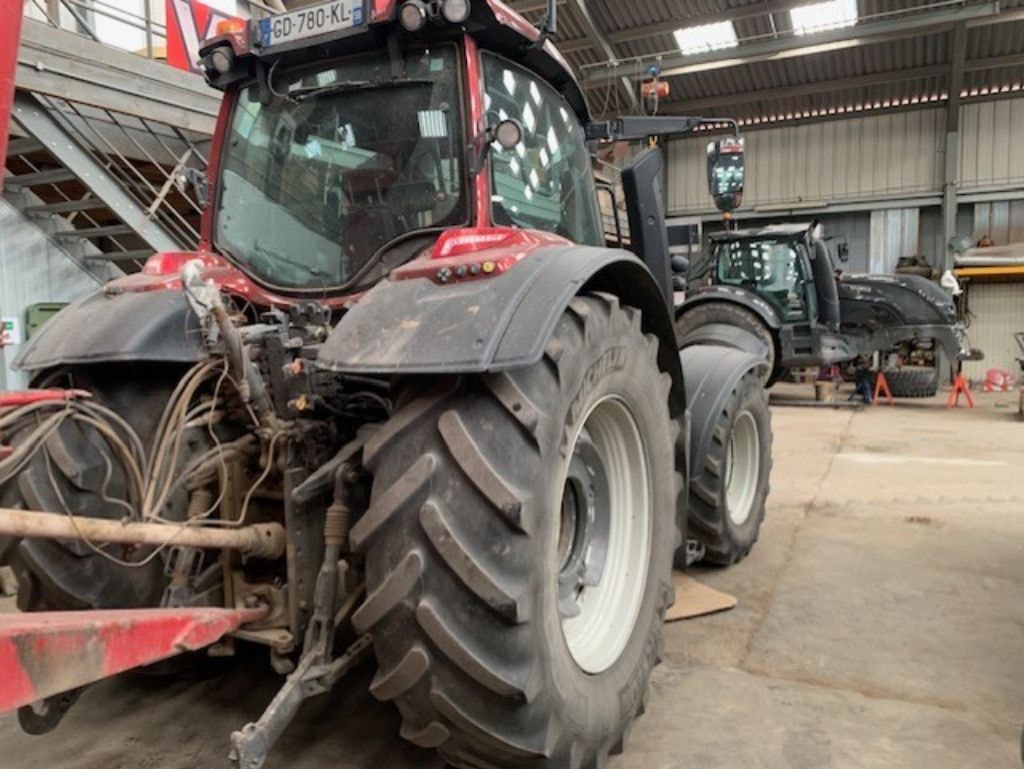 Tracteur VALTRA N175D - photo slide 3