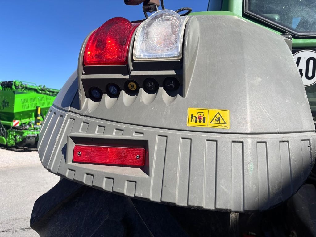 Tracteur FENDT 826 S4 PROFI + - photo slide 12