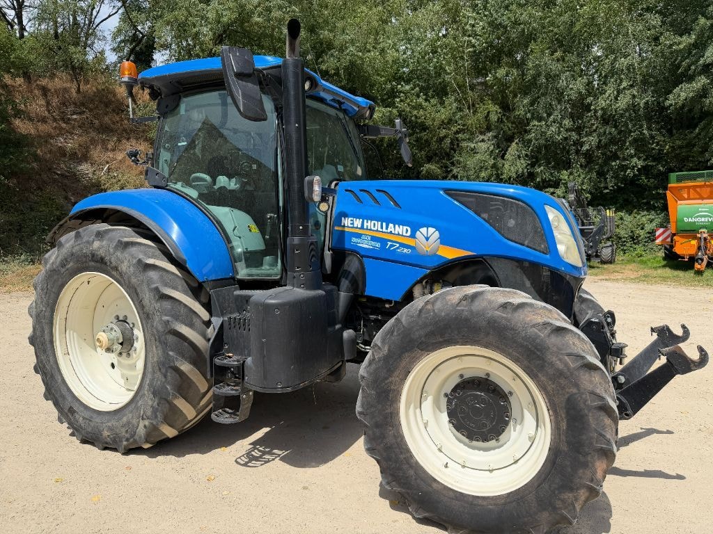 Tracteur NEW HOLLAND T7.230 PC - photo slide 7