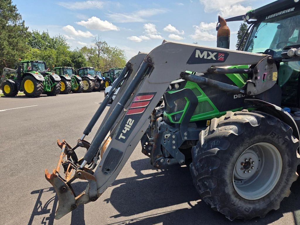 Tracteur chargeur DEUTZ FAHR 6120 TTV - photo slide 26