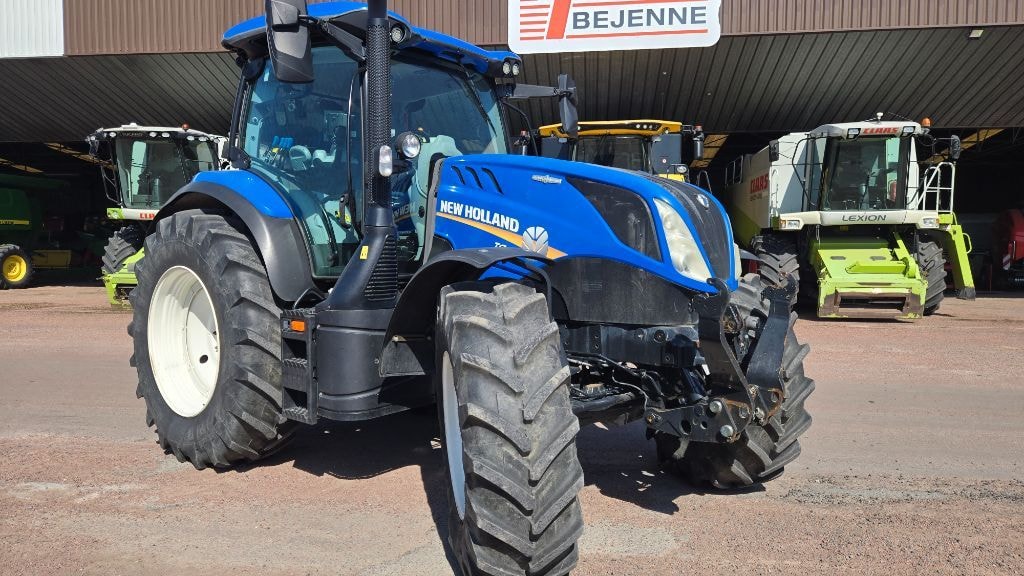 Tracteur NEW HOLLAND T6.145 AC - photo slide 19