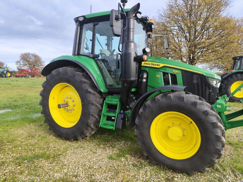 Tracteur JOHN DEERE 6M 115 - photo slide 13