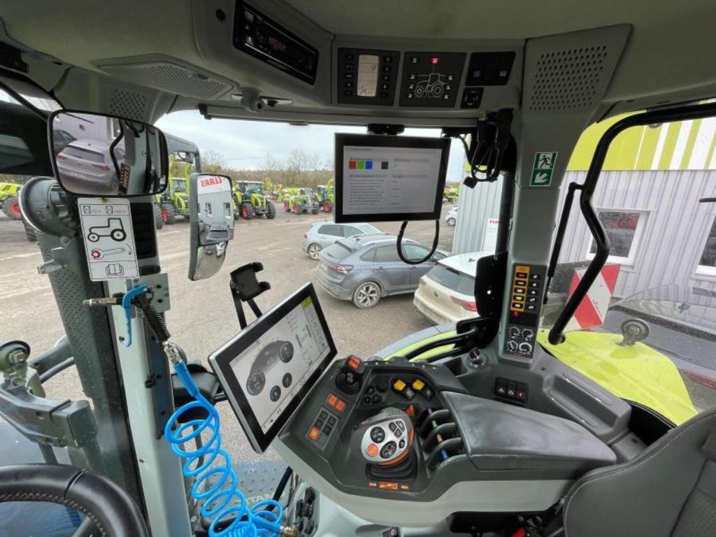 Tracteur CLAAS Arion 660 cebis - photo slide 6