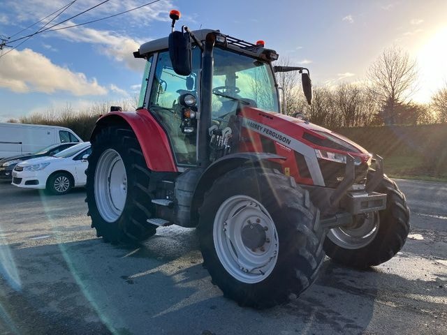Tracteur chargeur MASSEY FERGUSON 5S125 - photo slide 4