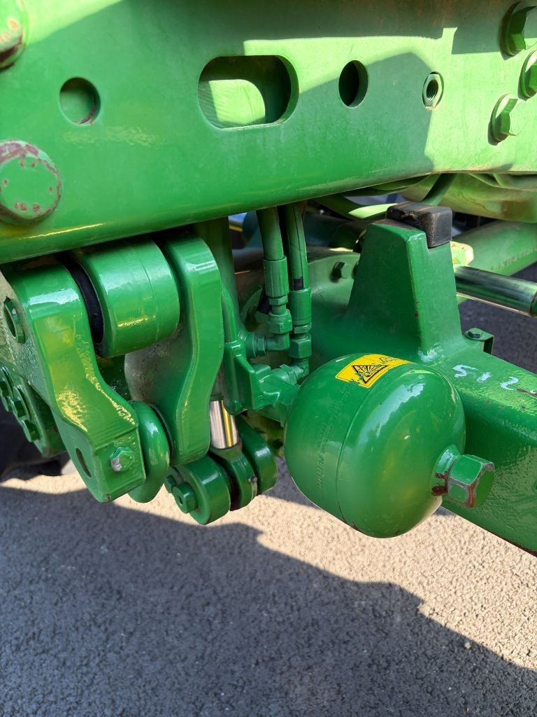 Tracteur JOHN DEERE 6110M - photo slide 14