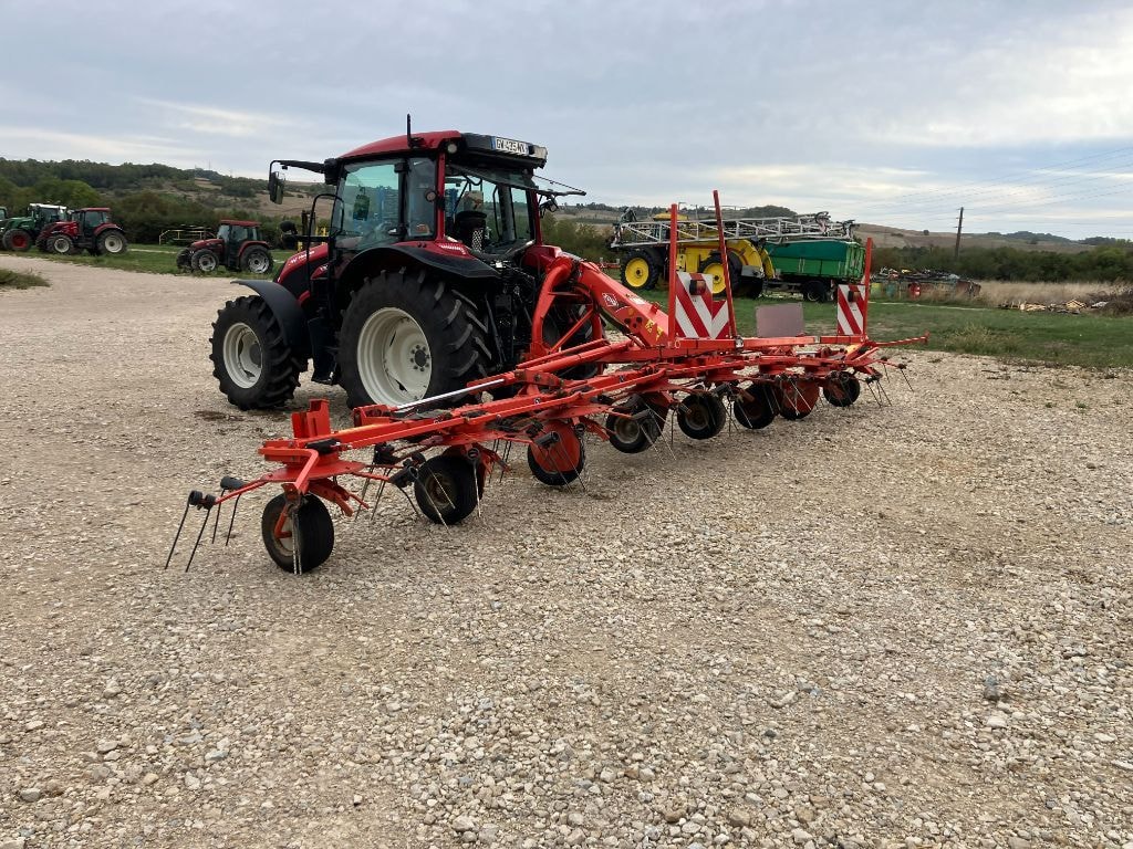 Faneuse KUHN 8702 - photo slide 23