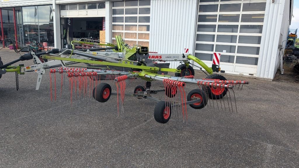 Andaineur CLAAS Liner 3100 - photo slide 2
