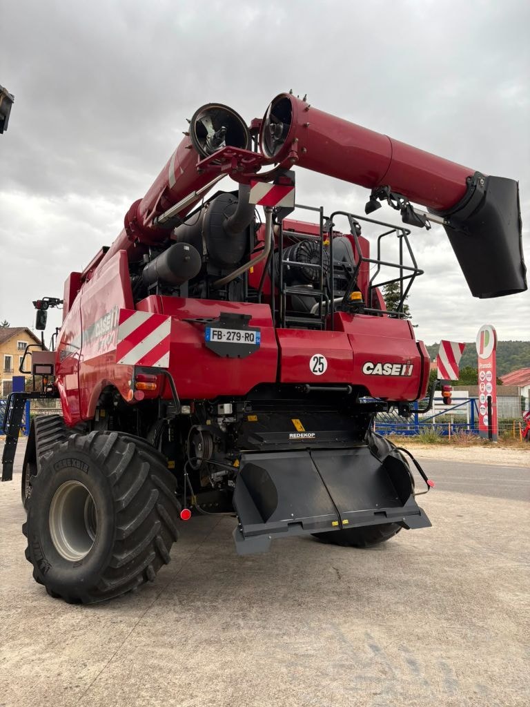 Moissonneuse CASE IH AXIAL-FLOW 9240 smart trax - photo slide 7