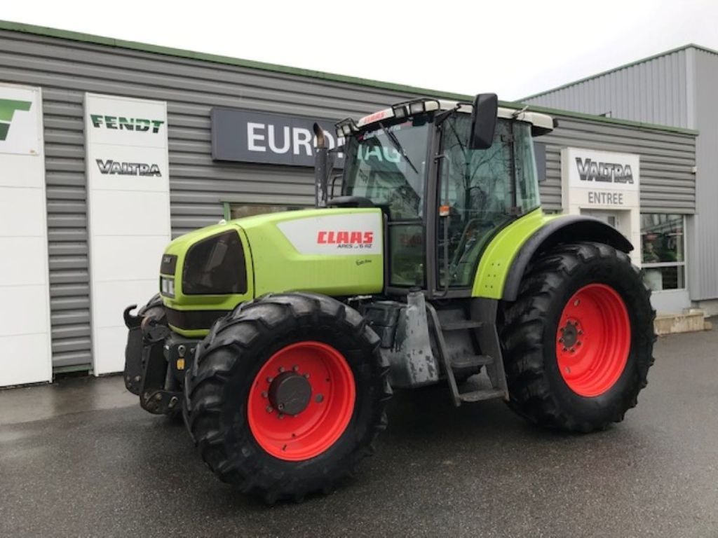 Tracteur CLAAS ARES 816 RZ - photo slide 1