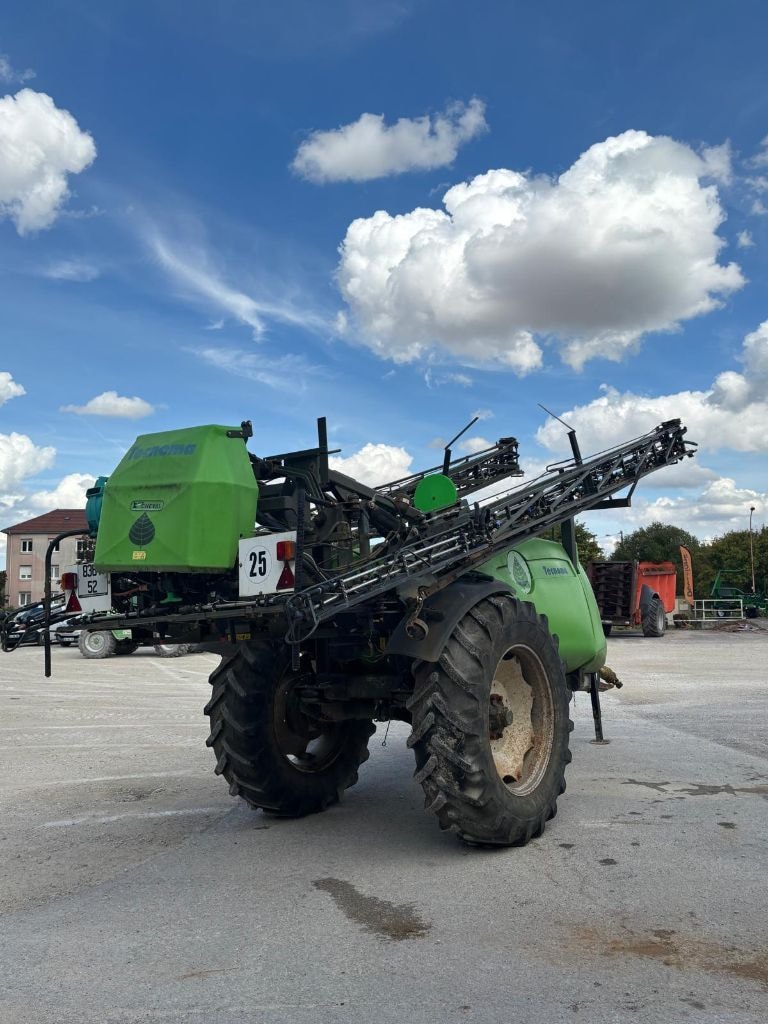 Pulverisateur TECNOMA Tecnis 3100 - photo slide 4