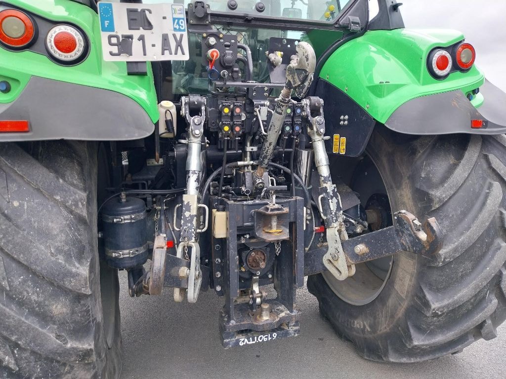 Tracteur DEUTZ FAHR 6190 AGROTRON TTV - photo slide 19