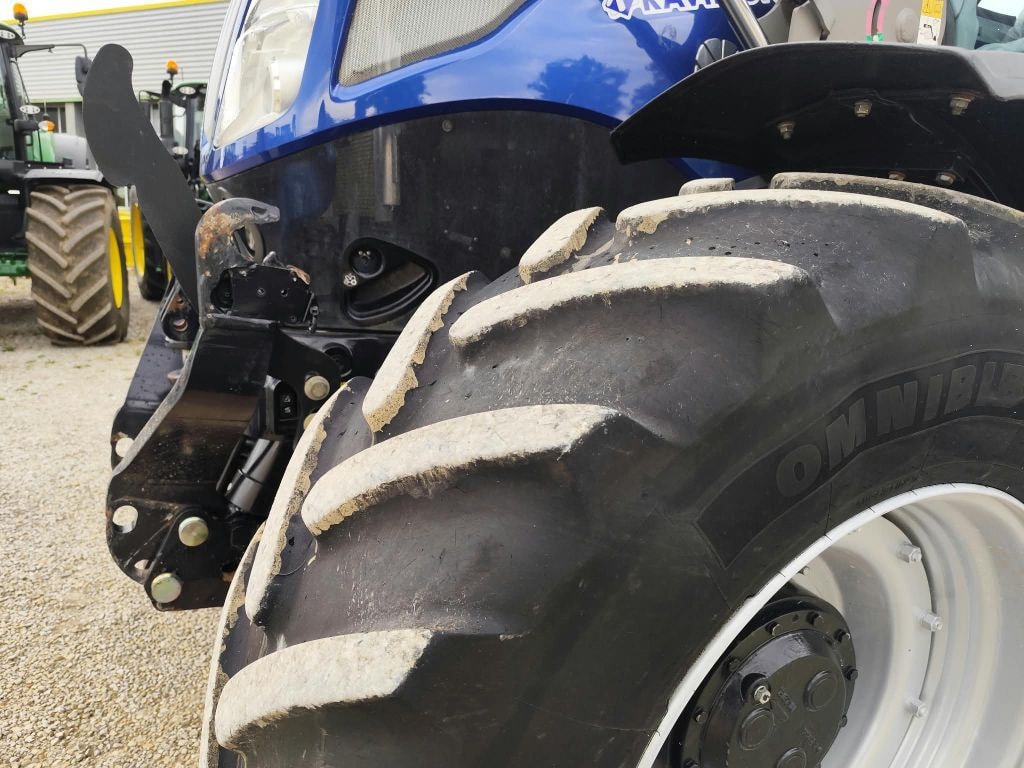 Tracteur NEW HOLLAND T7.210 - photo slide 11