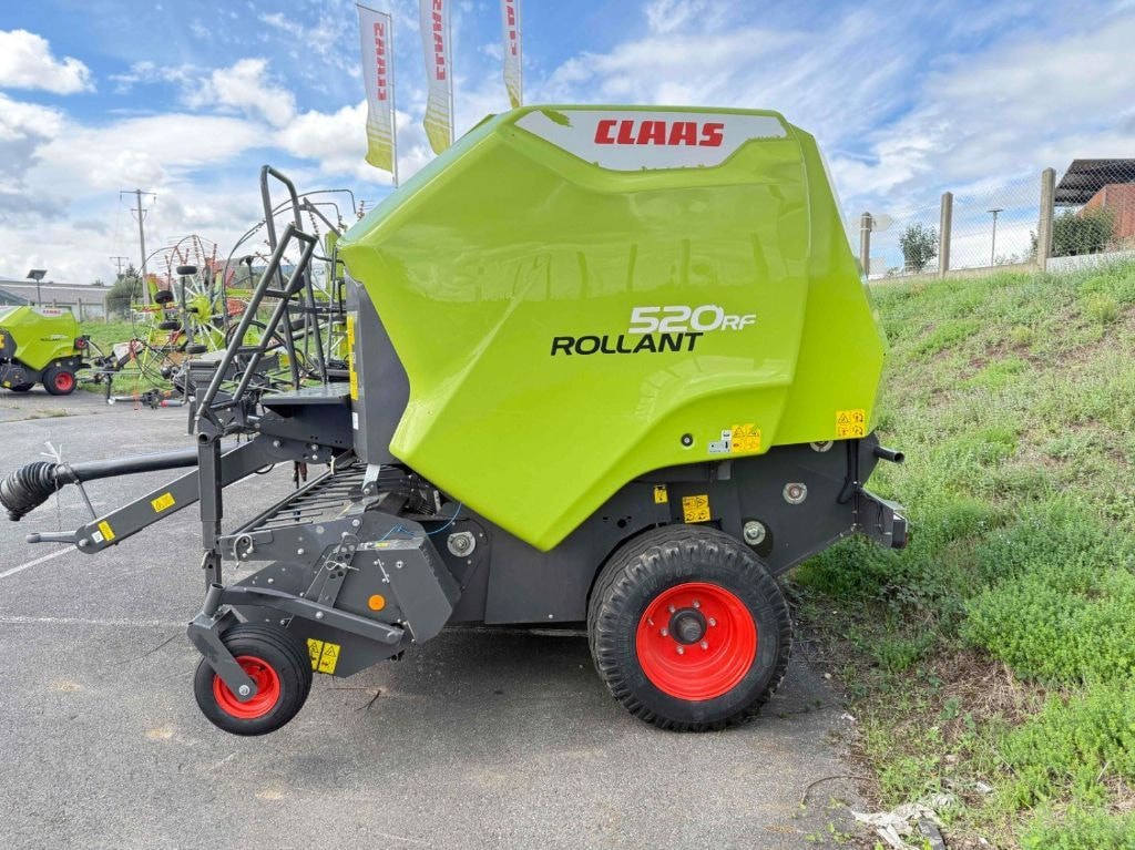 Presse balles rondes CLAAS ROLLANT 520 RF - photo slide 2