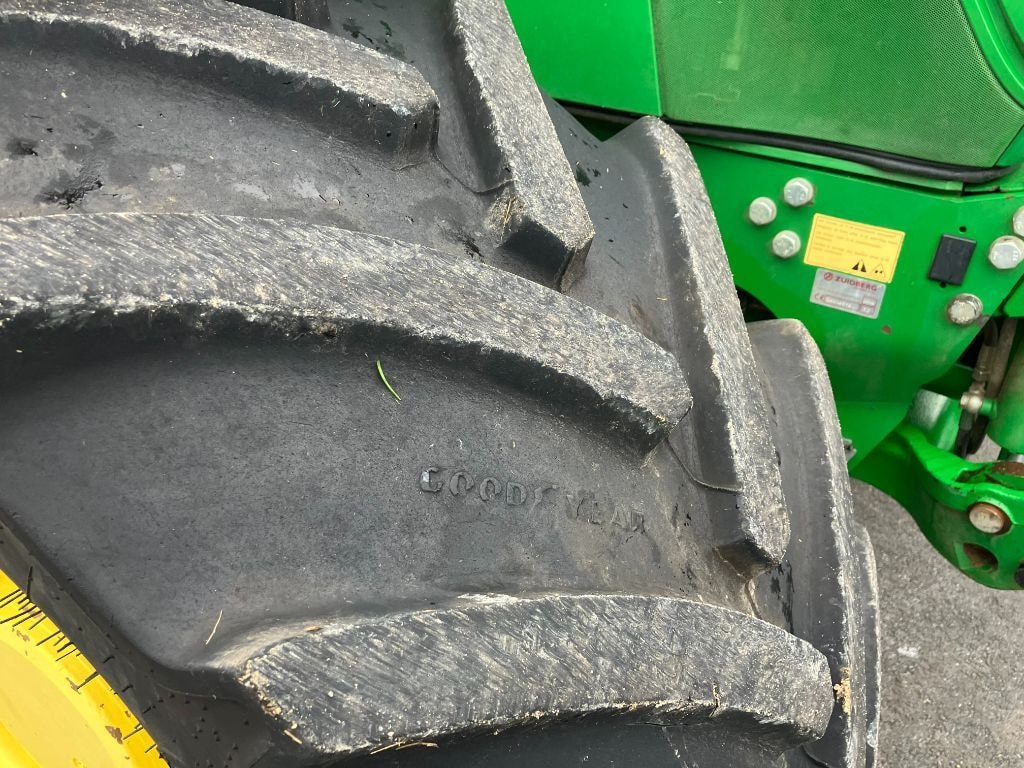 Tracteur JOHN DEERE 6195R - photo slide 42