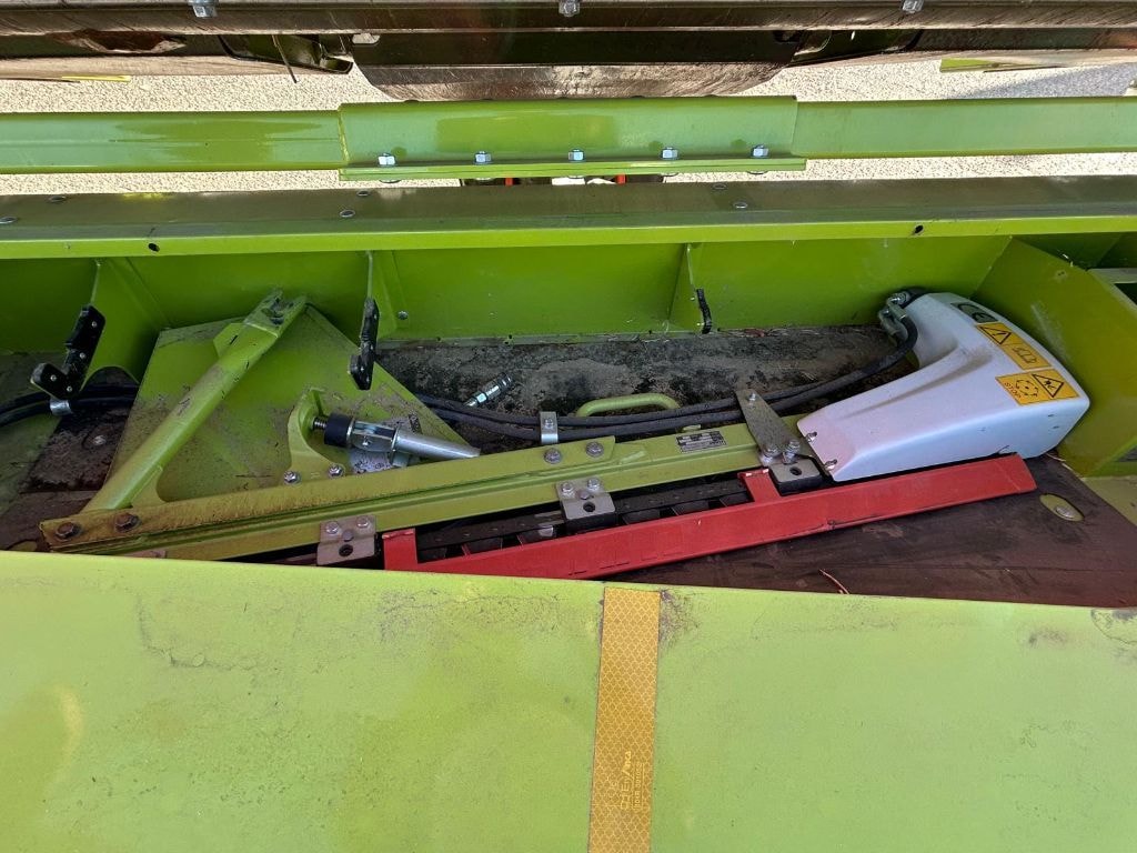 Moissonneuse CLAAS Lexion 5300 - photo slide 23