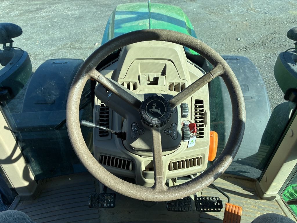 Tracteur JOHN DEERE 6155M - photo slide 11