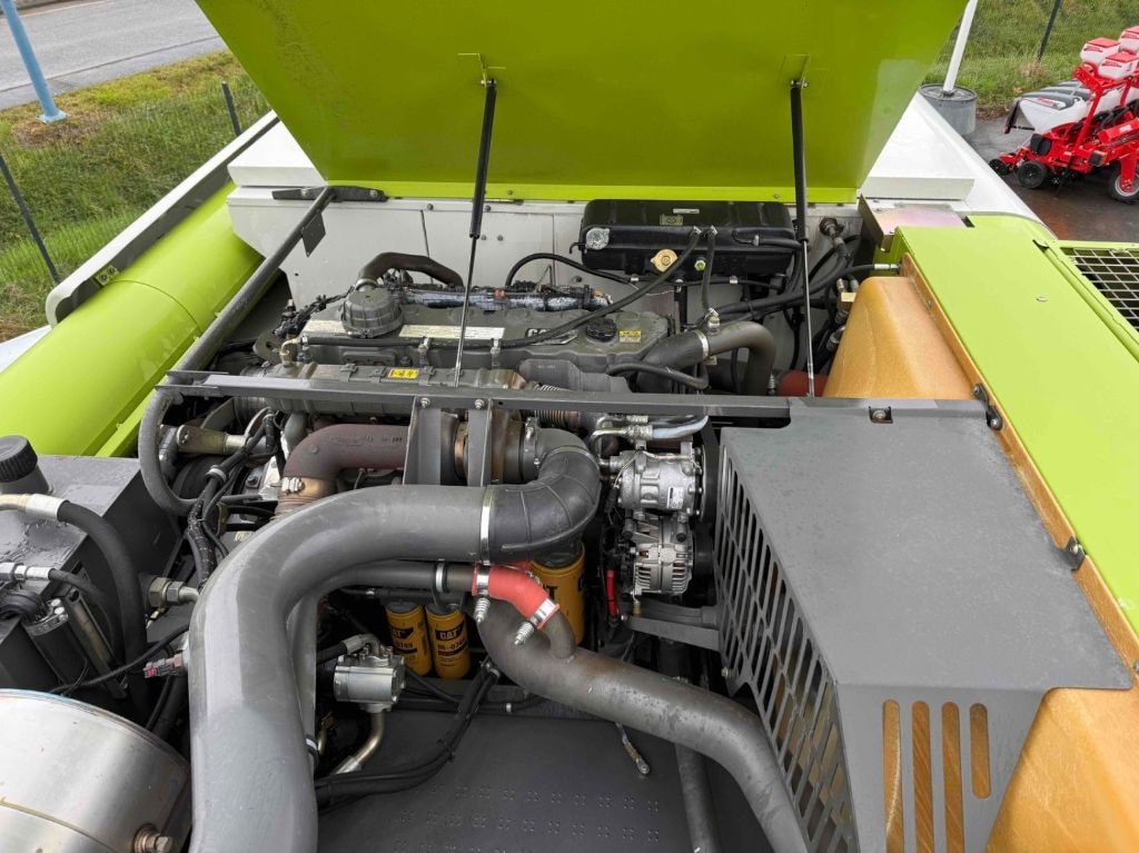 Moissonneuse CLAAS LEXION 670 MONTANA - - photo slide 12