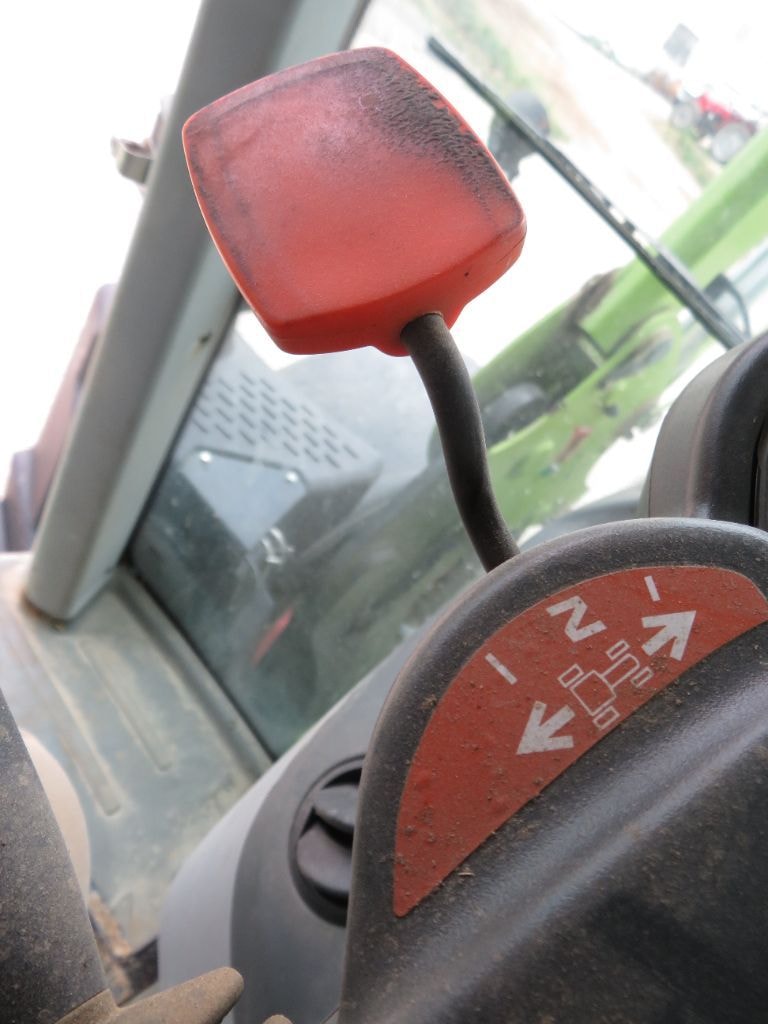 Tracteur chargeur CLAAS ARION 510 - photo slide 22