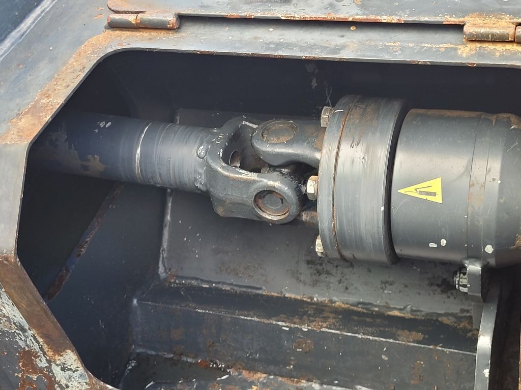 Broyeur forestier TMC CANCELA TFM200 - photo slide 11