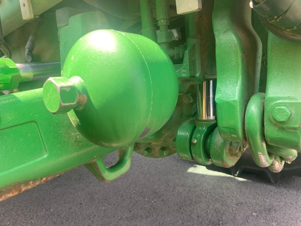 Tracteur JOHN DEERE 6110M - photo slide 9