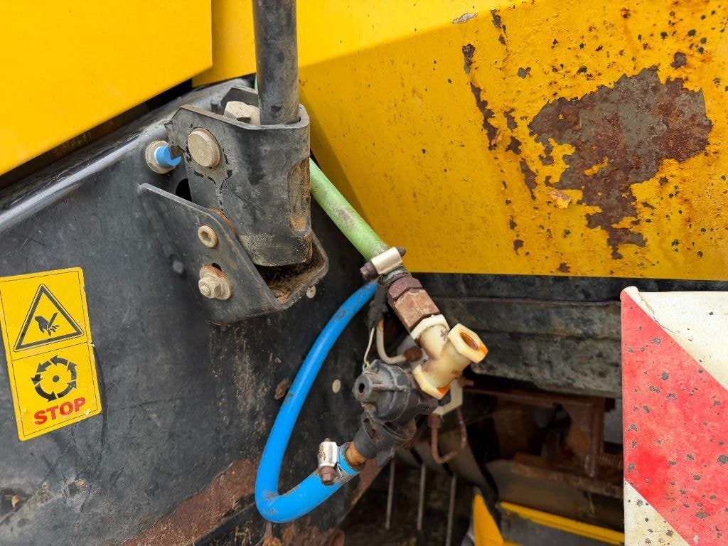 Presse haute densite NEW HOLLAND Bb 930 - photo slide 13
