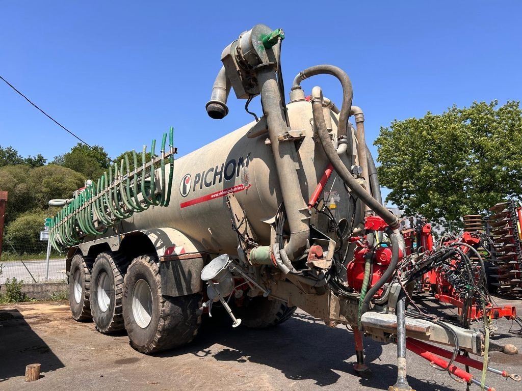 Tonne a lisier PICHON TCI26500 - photo slide 1