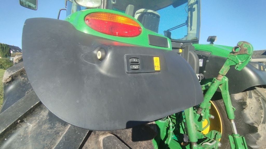 Tracteur JOHN DEERE 6145R - photo slide 22