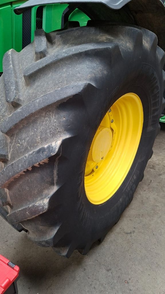 Tracteur JOHN DEERE 6250R - photo slide 18
