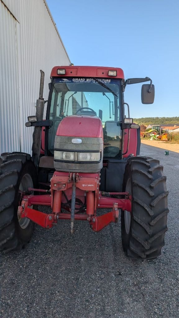 Tracteur MC CORMICK MC100 - photo slide 4