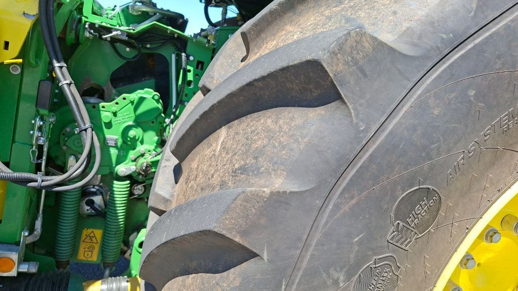 Ensileuse JOHN DEERE 8200 - photo slide 21