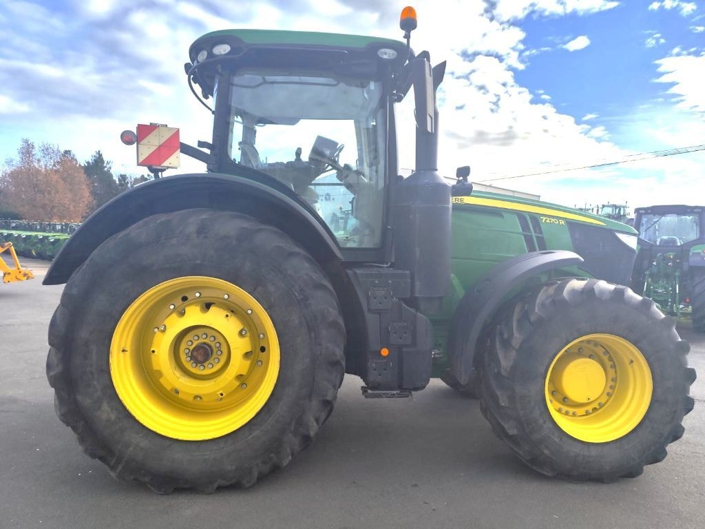 Tracteur JOHN DEERE 7270R - photo slide 6