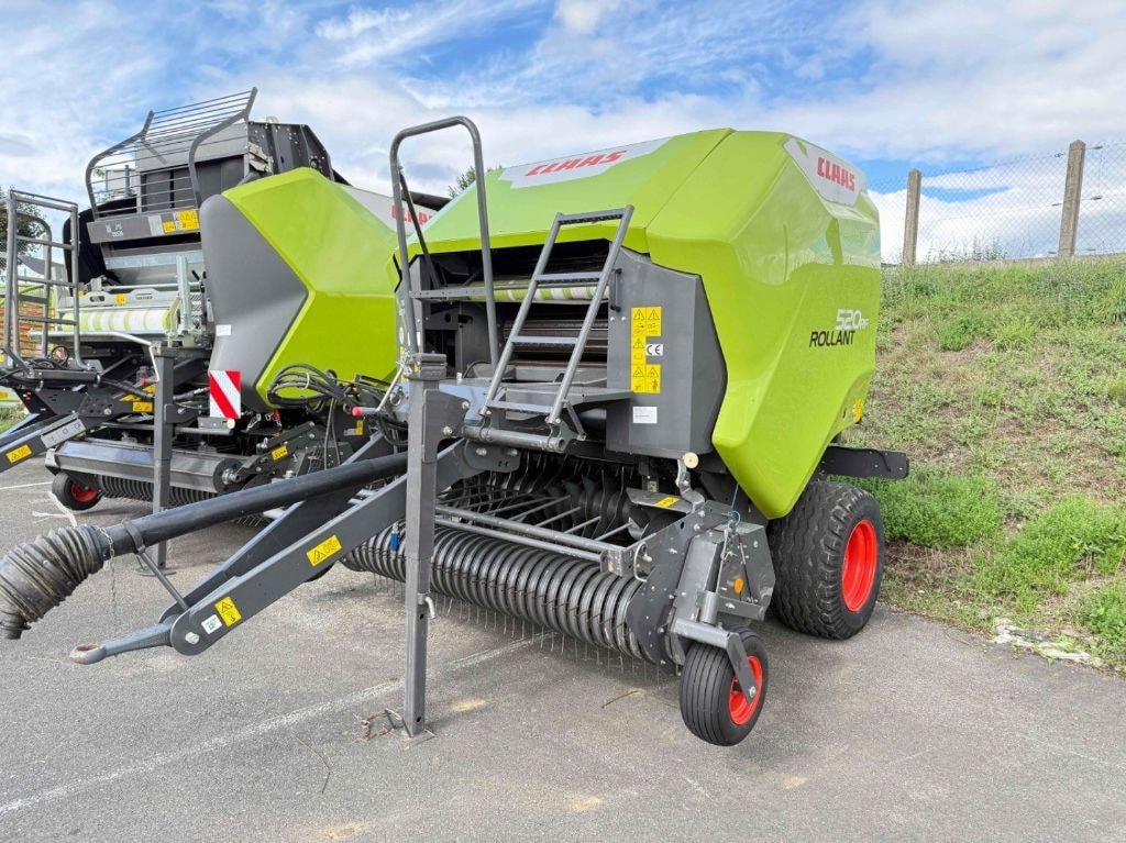 Presse balles rondes CLAAS ROLLANT 520 RF - photo slide 1