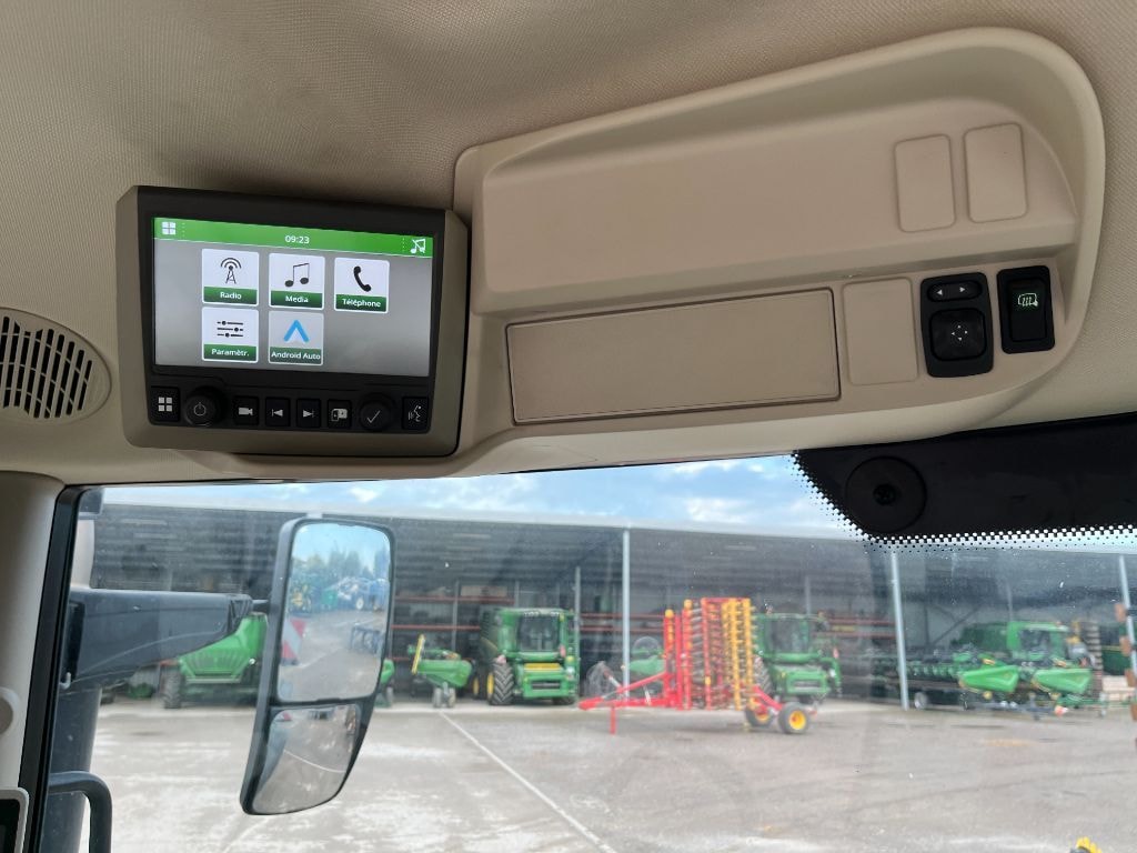 Tracteur JOHN DEERE 6R 215 - photo slide 11