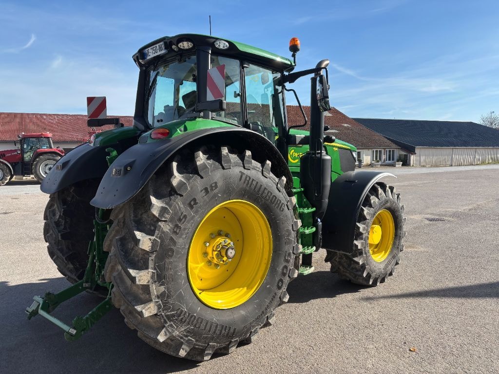 Tracteur JOHN DEERE 6M240 - photo slide 7