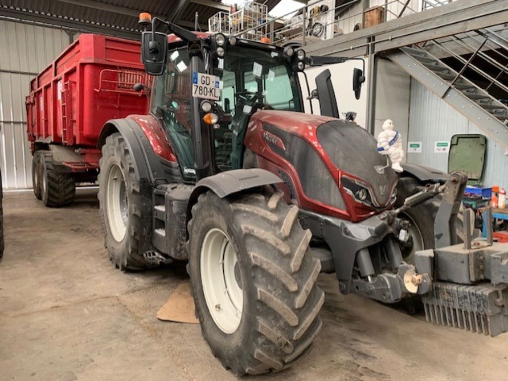 Tracteur VALTRA N175D - photo slide 2