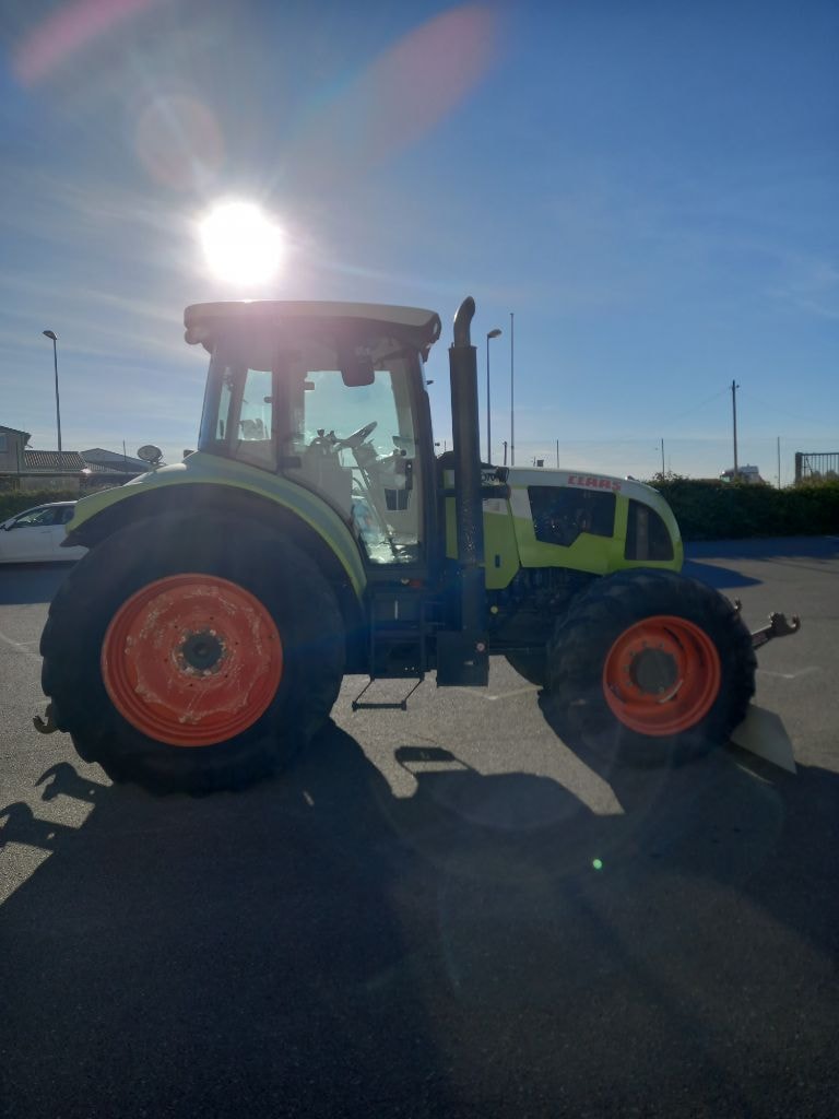 Tracteur CLAAS ARION 640 - photo slide 7