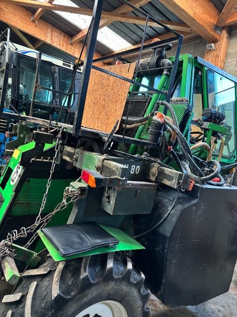 Tracteur enjambeur TECNOMA TXH 80 - photo slide 4