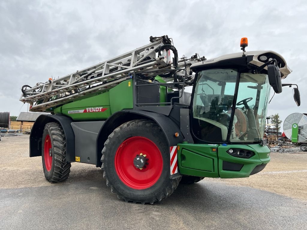 Pulverisateur automoteur FENDT ROGATOR 655 - photo slide 10