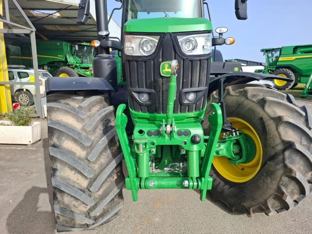 Tracteur JOHN DEERE 6M200 - photo slide 5