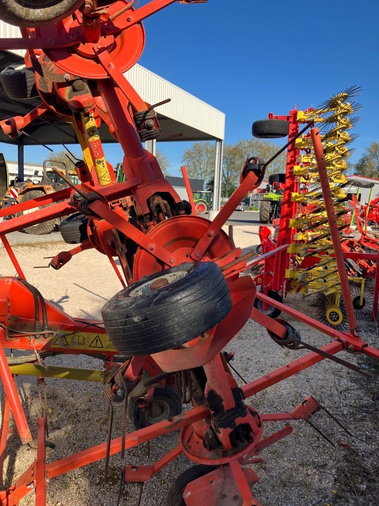 Faneuse KUHN Gf 5801 MH - photo slide 8
