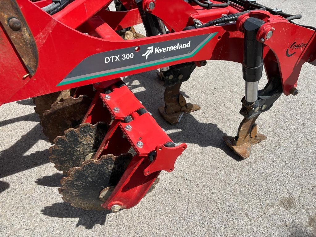 Decompacteur KVERNELAND DTX 300 - photo slide 10