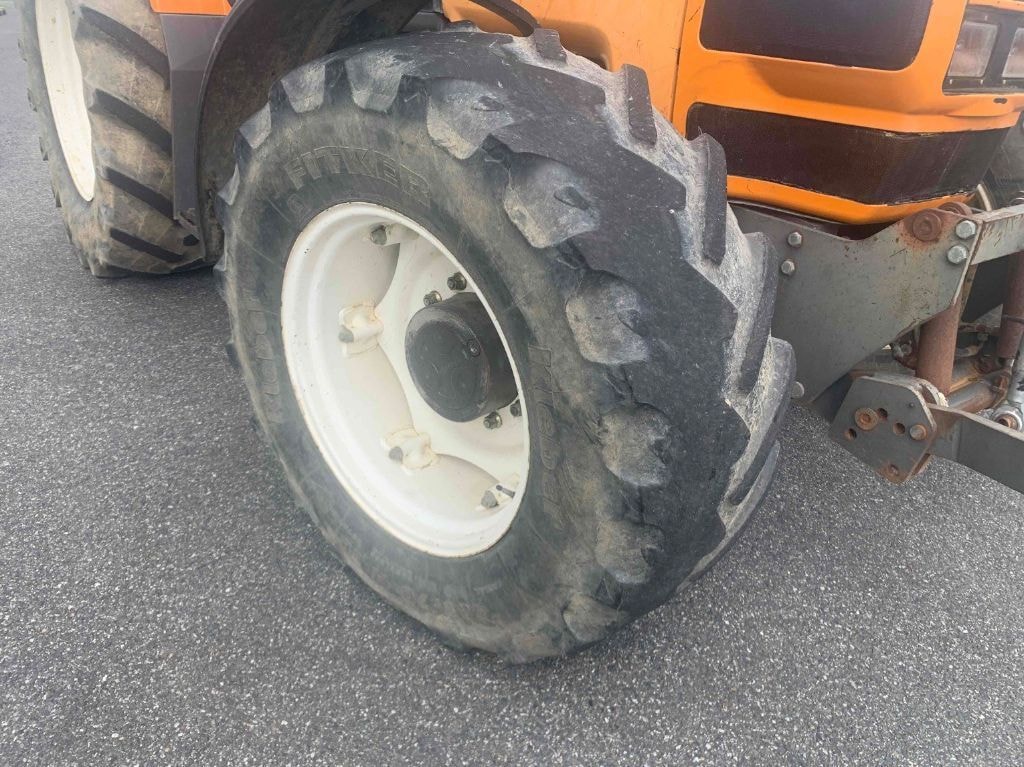 Tracteur RENAULT ARES 696 RZ - photo slide 8